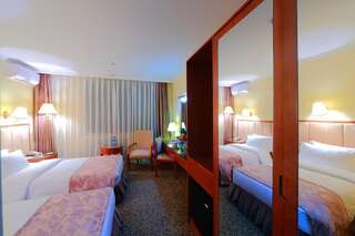 Курортные отели Jannat Resort Alamedin Двухместный номер с 1 кроватью или 2 отдельными кроватями-7