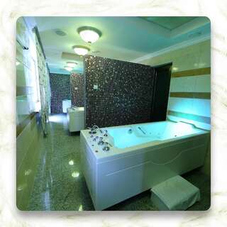 Курортные отели Jannat Resort Alamedin Двухместный номер с 1 кроватью или 2 отдельными кроватями-2